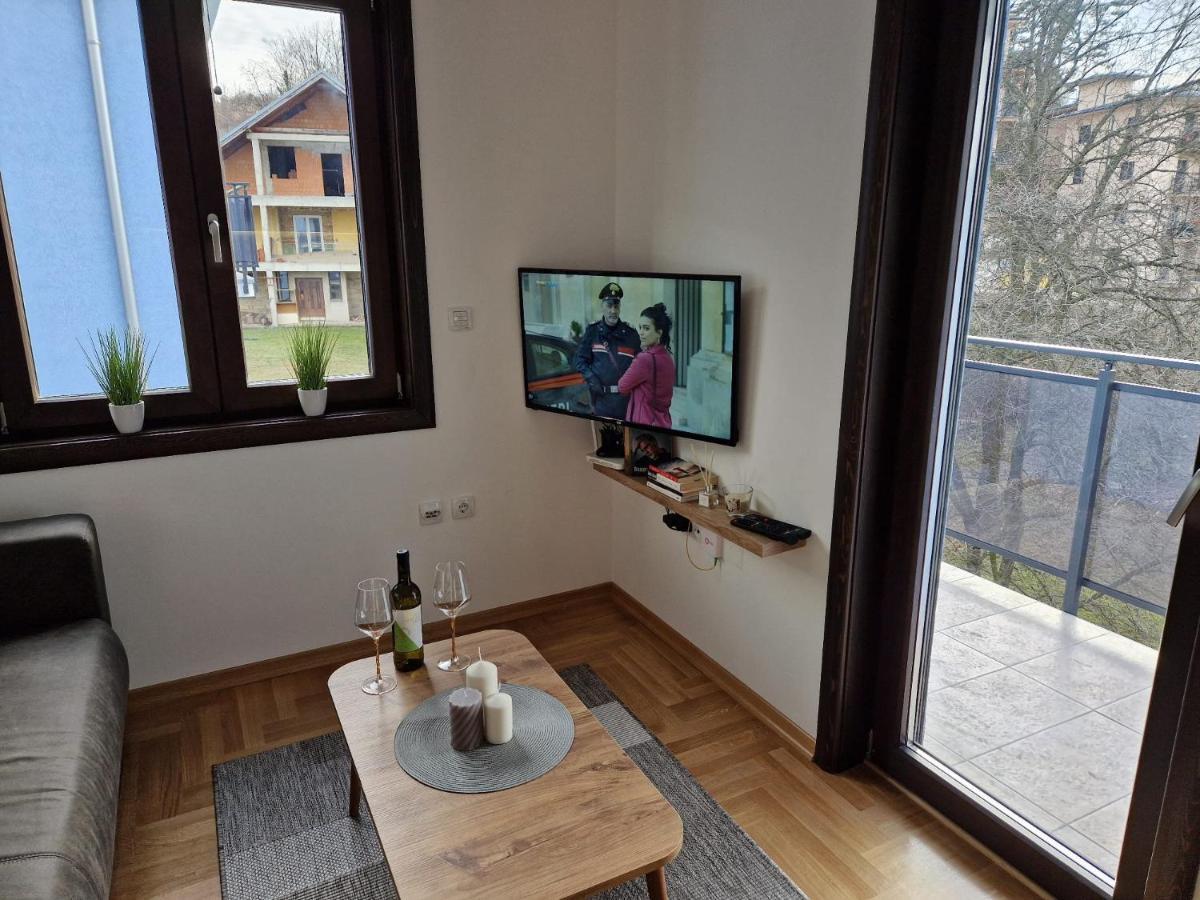 Ferienwohnung Mb Lux Vrnjačka Banja Exterior foto