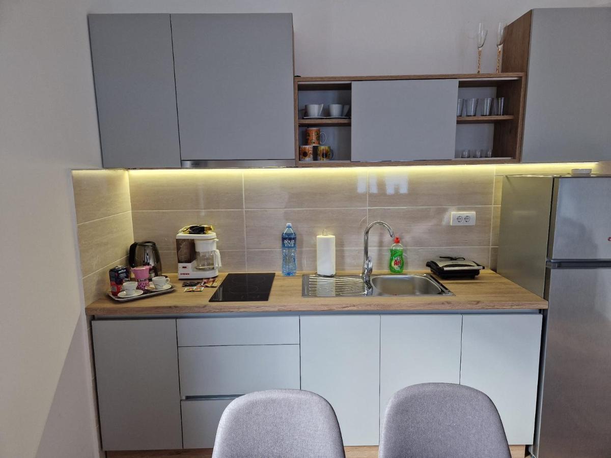 Ferienwohnung Mb Lux Vrnjačka Banja Exterior foto
