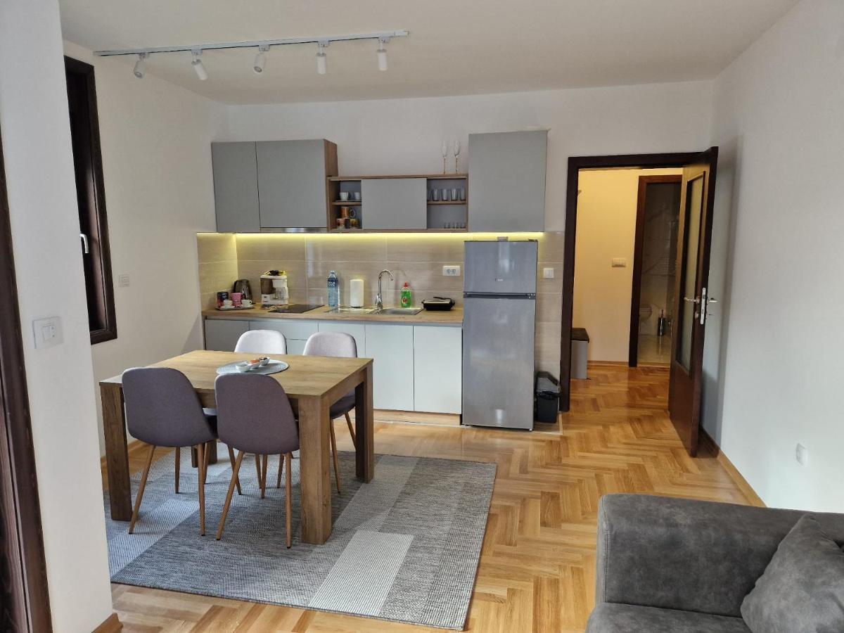 Ferienwohnung Mb Lux Vrnjačka Banja Exterior foto