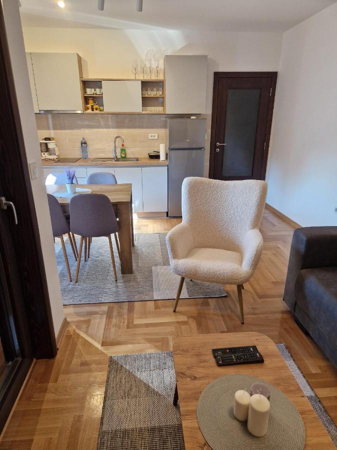 Ferienwohnung Mb Lux Vrnjačka Banja Exterior foto